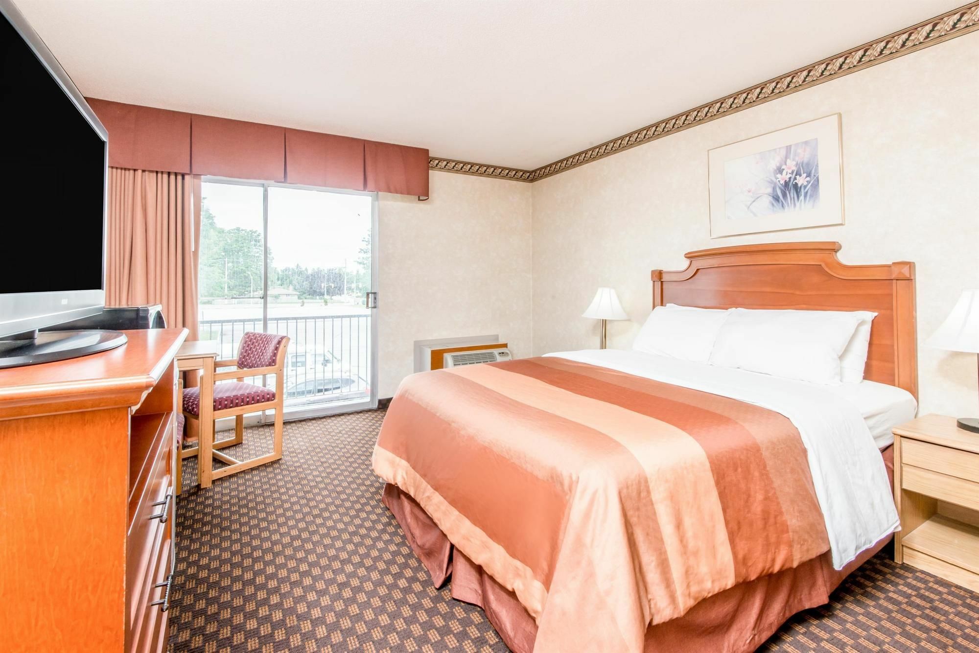 Howard Johnson By Wyndham Kitchener Conestoga Exterior foto